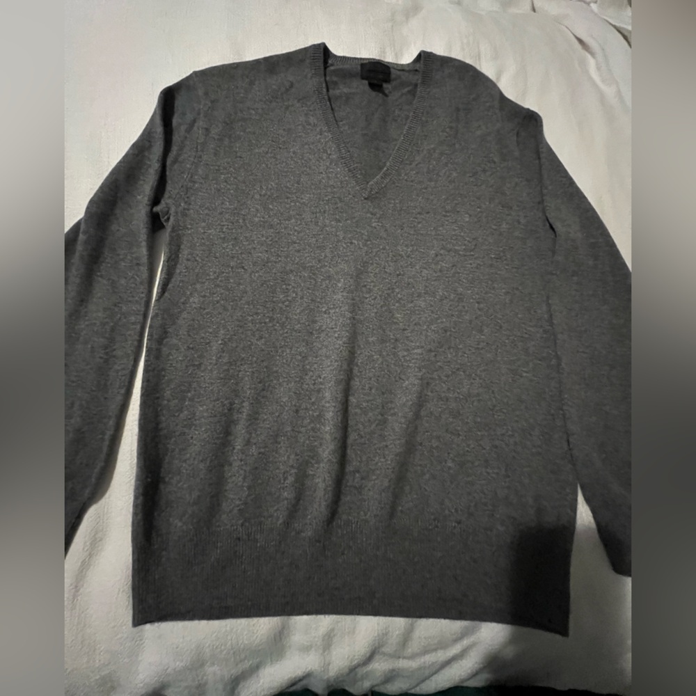 J.Crew Collection Cashmere Gray V-Neck Sweater EUC 2539